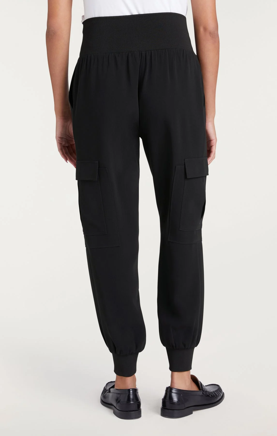 Crepe Giles Trousers - Black - Image 4