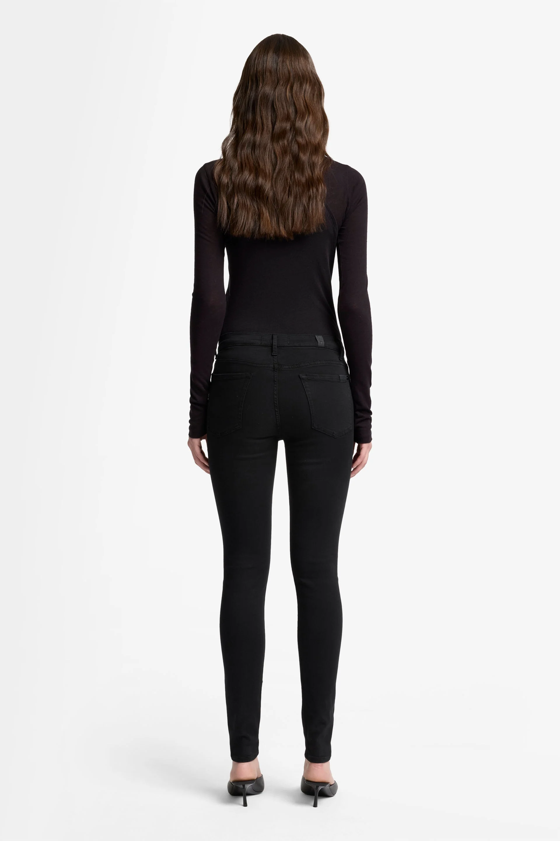 The HW Skinny Slim Illusion Luxe Rinsed Jeans - Black - Image 6