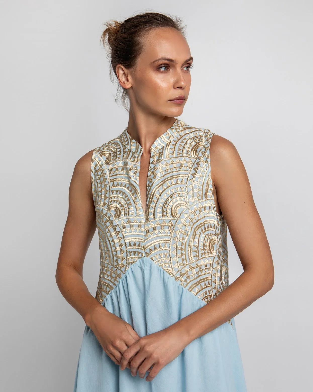 Short New Triangle Sleeveless Dress - Ciel/Gold - Image 4