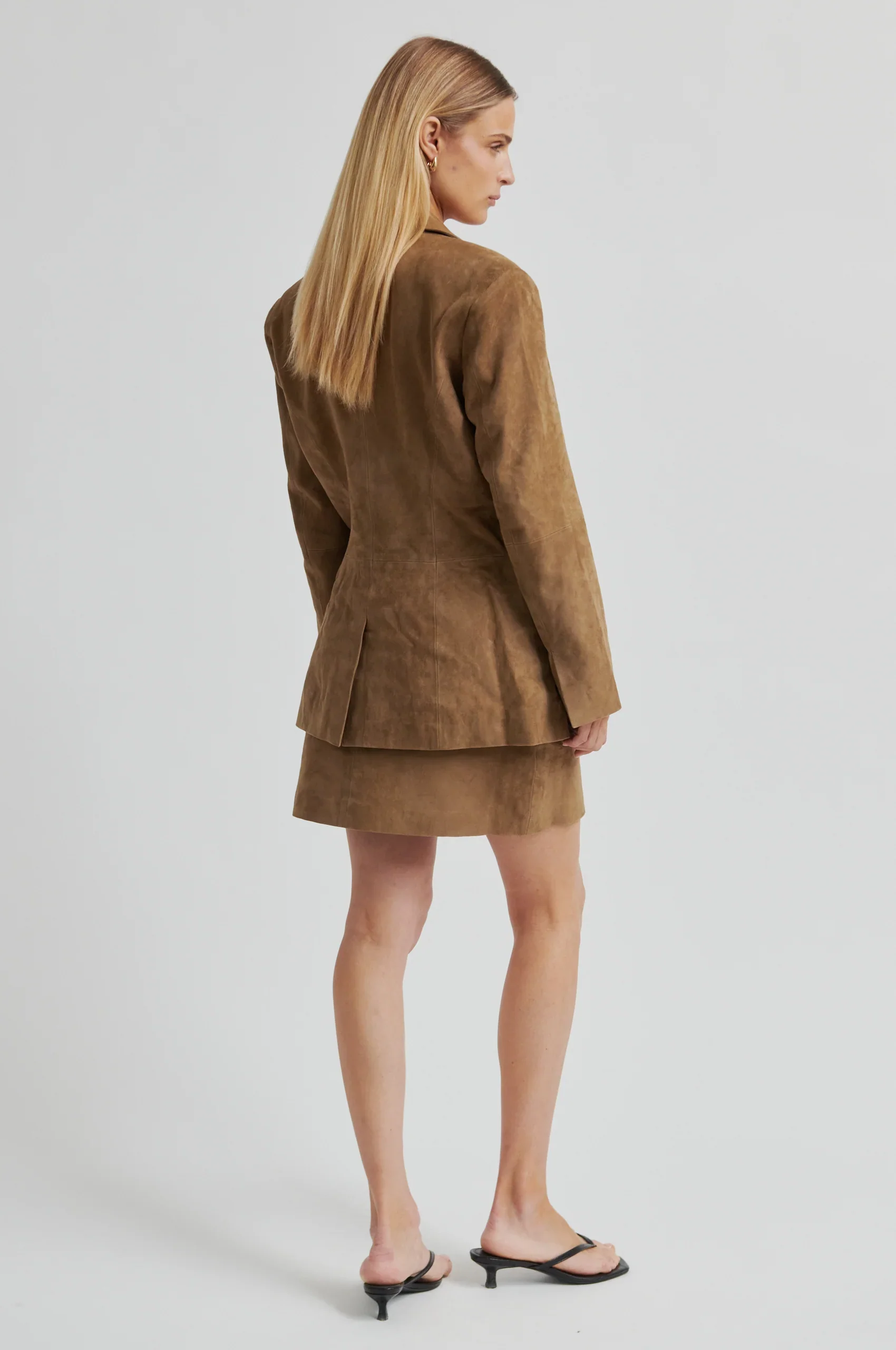Suellen Fitted Suede Blazer - Petrified Oak - Image 5