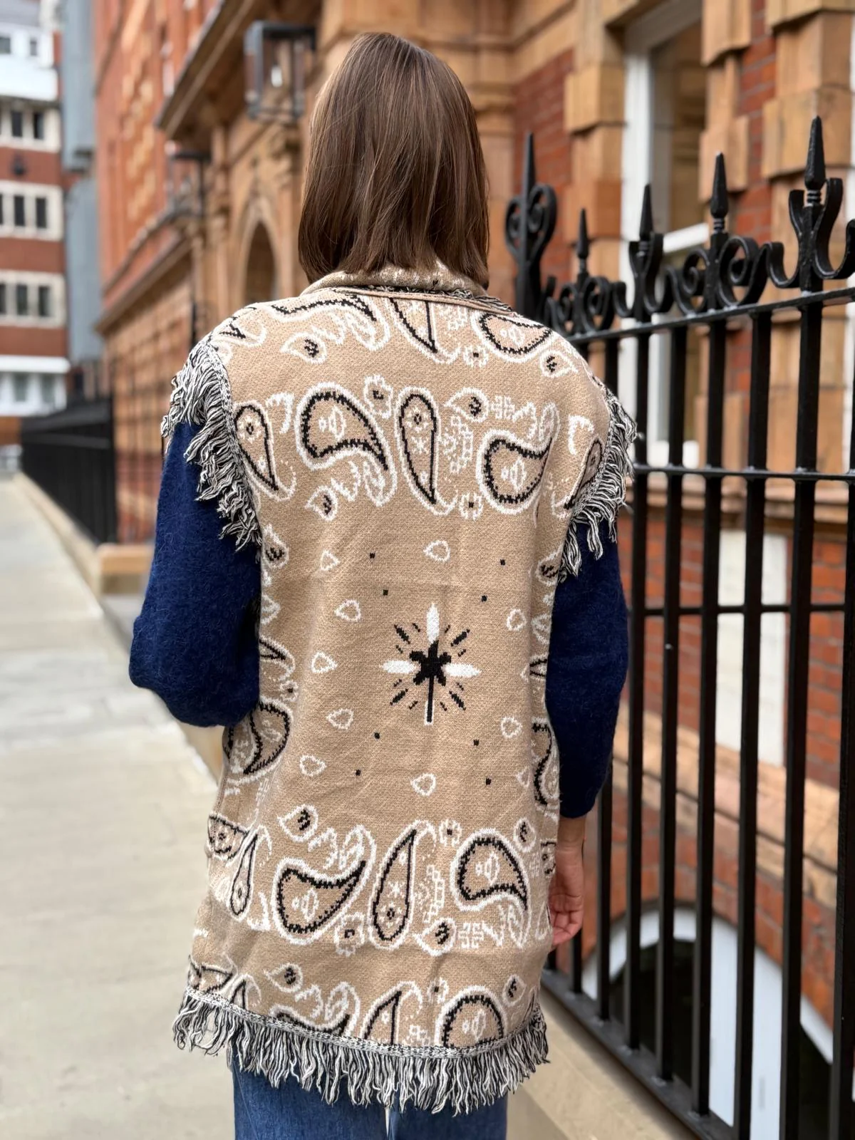 Y 331 Gilet - Beige - Image 2