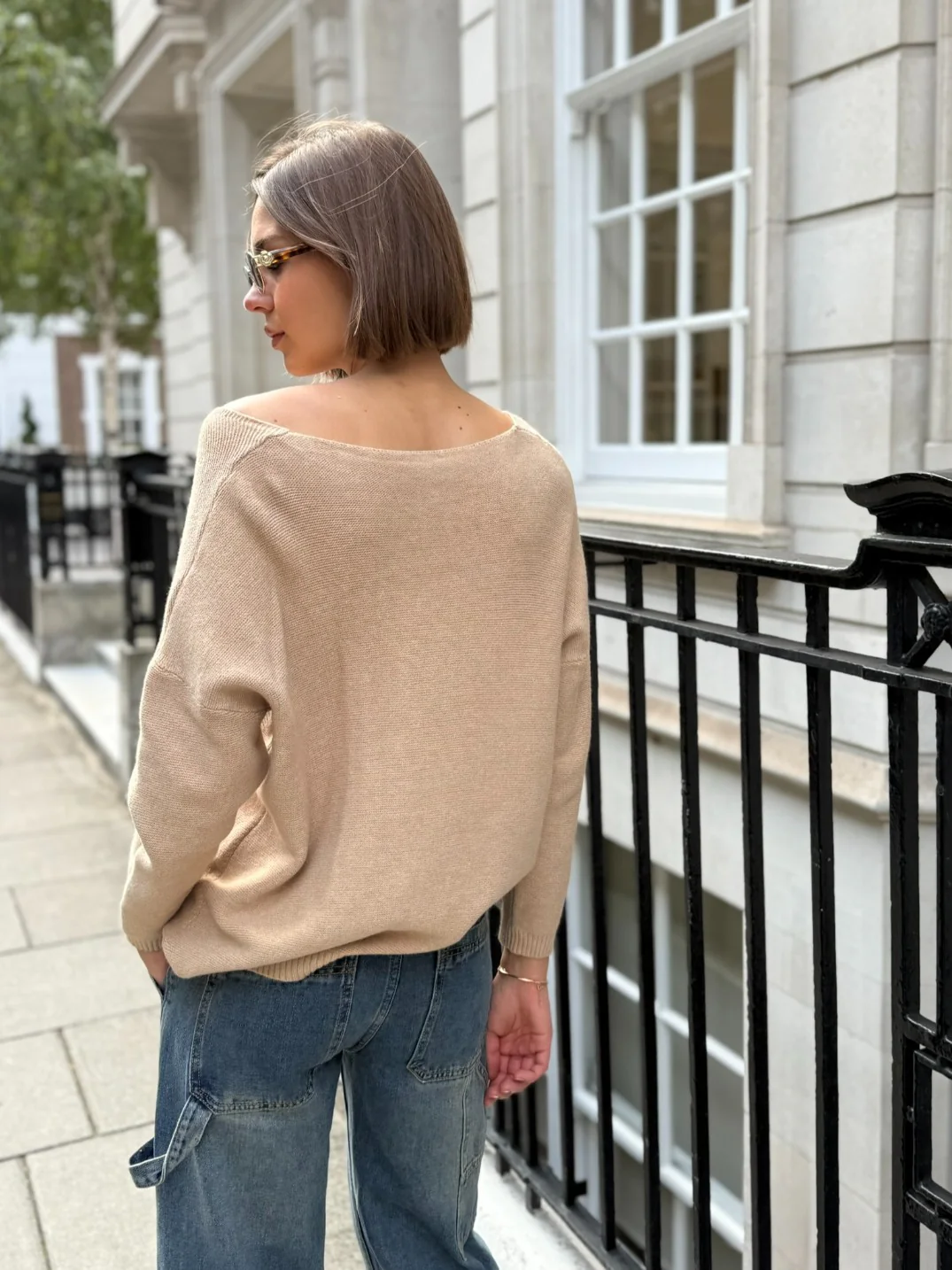 Y Pandora V-Neck Knit - Beige - Image 4