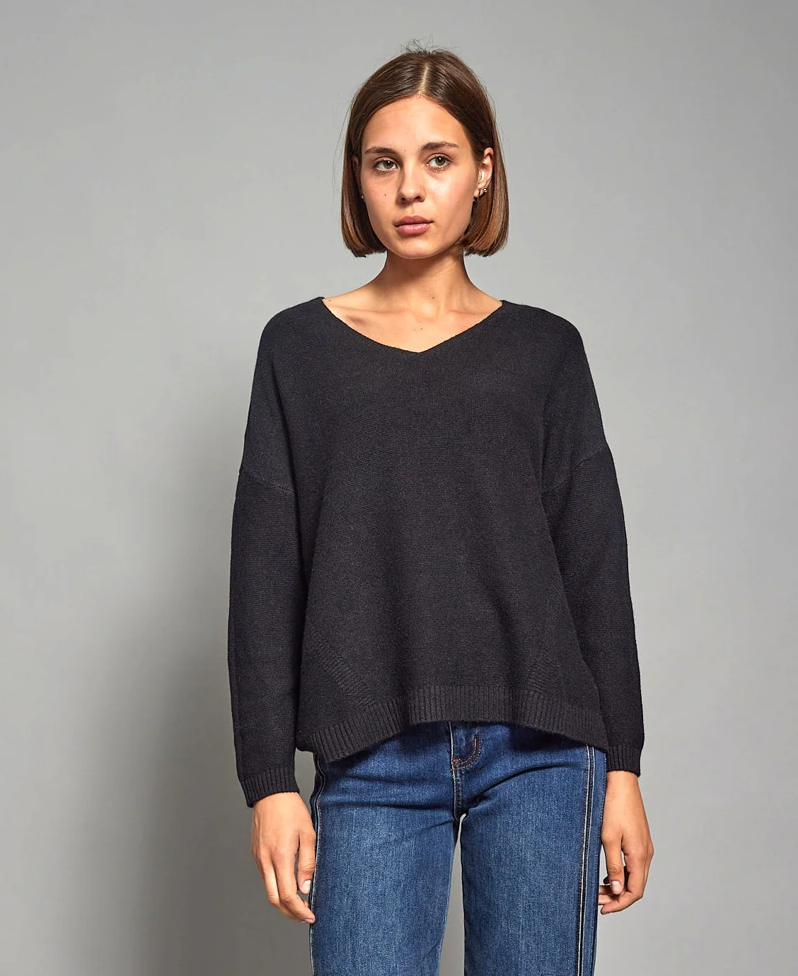 Y Pandora V-Neck Knit - Black - Image 2
